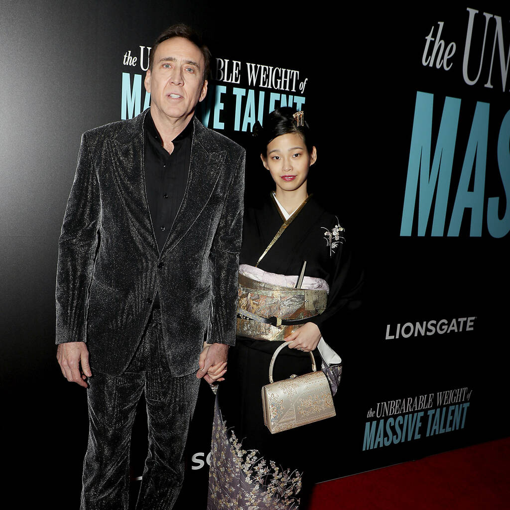 Bild von Nicolas Cage und Riko Shibata