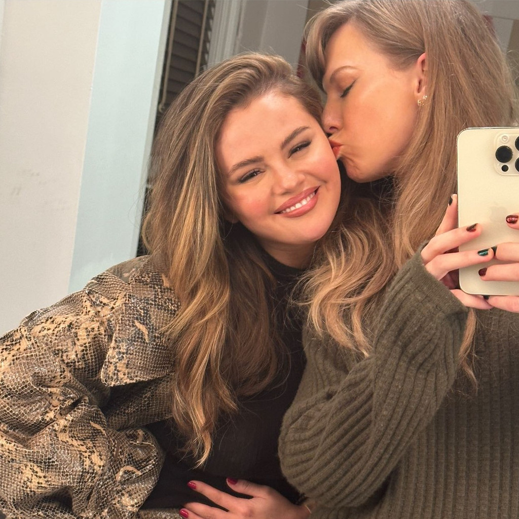 Bild von Selena Gomez und Taylor Swift